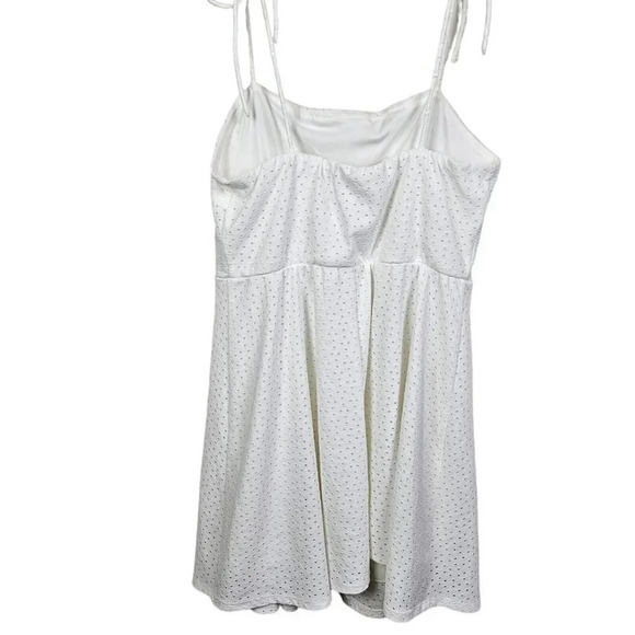 Speechless Womens/Juniors‎ White Eyelet Sundress Size Medium Tie Straps - Picture 2 of 9